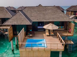 Horizon Water Villa with Pool 