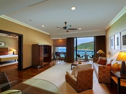 Cliff Premier Suite