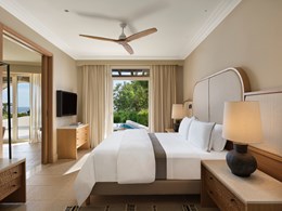 Premium Infinity Sea View Suite