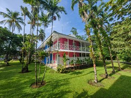 Des villas au charme rustique-chic