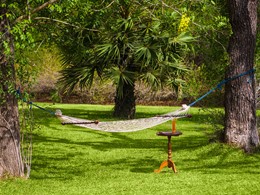 Le jardin de l'éco-resort 5 étoiles Ulagalla 