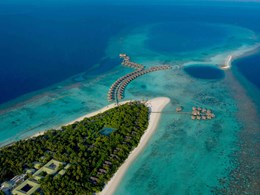 Niché en plein cœur de l’atoll de Baa
