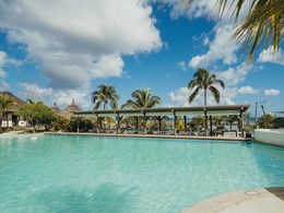 Profitez d'une baignade sous le soleil mauricien