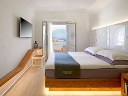 Superior Room with Panoramic Sea View 