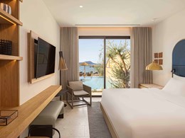 Oasis*II Beachfront infinity 3-bedroom Villa