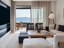 Escape Agora Bayfront Rooftop 1-bedroom Suite