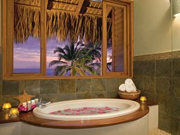 Romantic Junior Suite Pool View