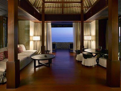 Two Bedroom Ocean Clif Villa du Bulgari Resort