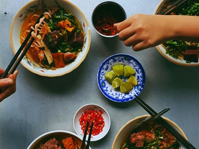 Cours de cuisine vietnamienne avec un chef réputé