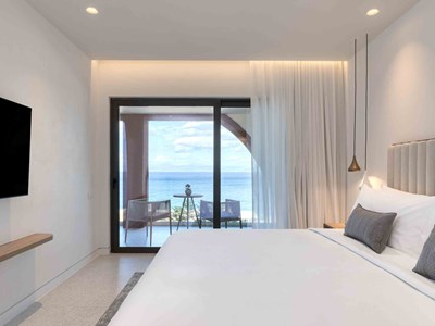 Grand Opal Suite Sea View