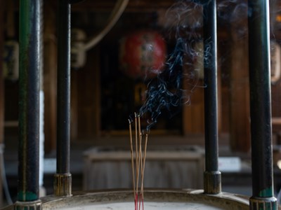 Boudhisme, Encens & Médiation au Temple Seisho-ji