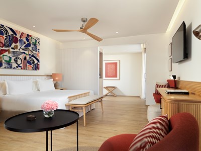 Corner2Rooms