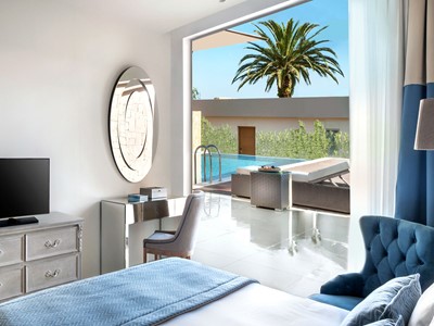 Two Bedroom Bungalow Suite Beach Front de l'Ikos Olivia 