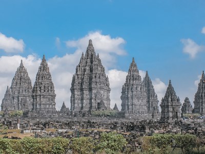 Les temples ancestraux de Prambanan