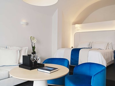 Superior Suite with Jetted Tub - Pelagos House