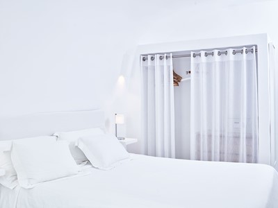 Suite Junior de l'hôtel Kirini à Santorin