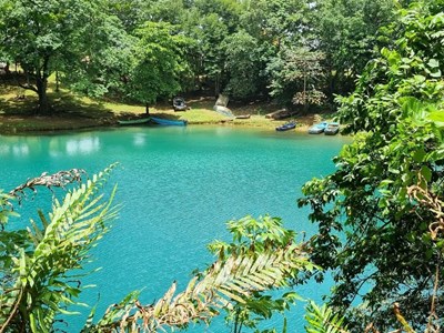 Laguna Cristal et ses rivières