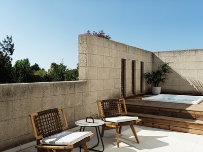 Ottoman Two Bedroom Suite with Jetted Tub