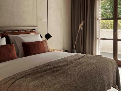 Chambre Mediterraneo avec très grand lit
