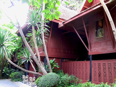 Visite de la maison de Jim Thompson