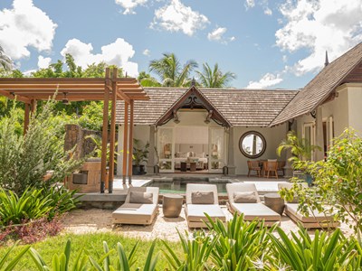 Family Luxury Suite Pool Villa