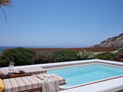 L'Executive Sea View Suite With Private Pool