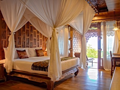 Pool Suite Sea View