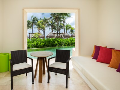 Preferred Club Junior Suite Ocean Front Swim out