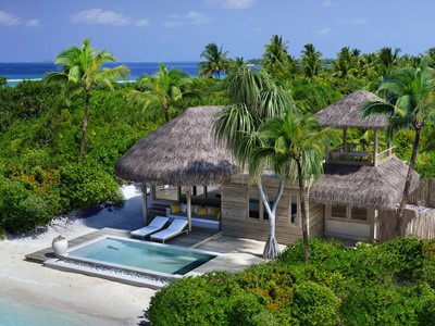 Beach Family Villa with Pool