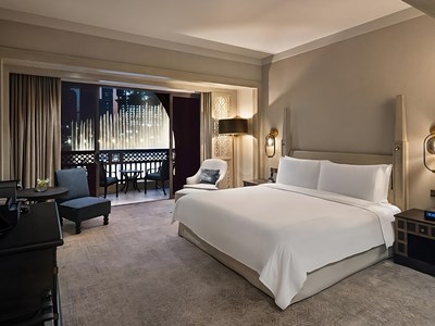 Palace Fountain View