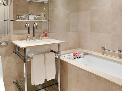 The Pierre New York, Park View Room