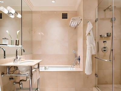 The Pierre New York, Signature Grand Suites