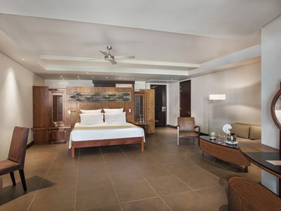 Two Bedroom Beachfront Suite with Pool