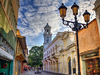 Visite du quartier colonial à pied et à vélo
