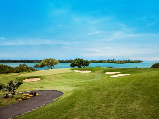 Parcours de golf d'exception de l'Anahita, conçu par Ernie Els