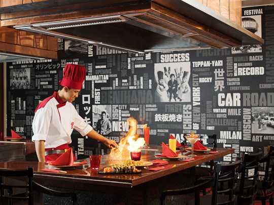 Des saveurs orientales au Benihana Cooking Chef