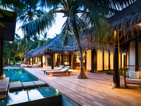 Three Bedroom Beach Pool Residence