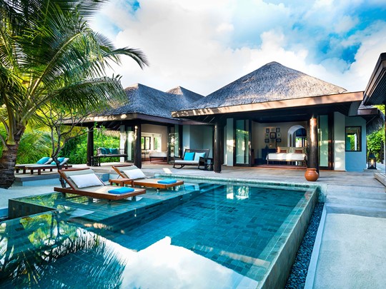 Family Beach Pool Villa