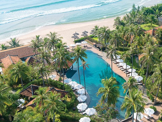 Profitez de la magnifique piscine de l'Anantara Mui Ne
