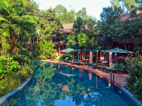 Piscine de l'hôtel Angkor Village Resort au Cambodge