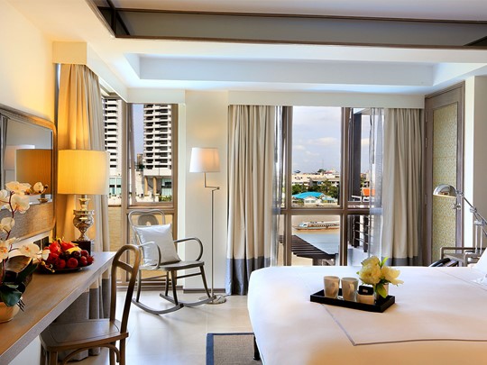 La Riva Room de votre hôtel au cœur de Bangkok