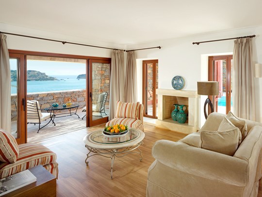 2 Bedroom Grand Villa Sea View Heated Pool