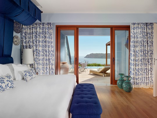 Superior Bungalow Private Heated Pool Seaview