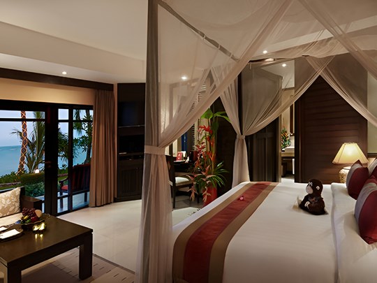 Beachfront Villa 