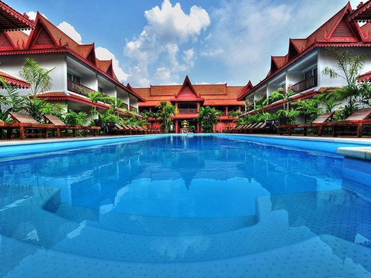 La piscine de l'hôtel Preah Vihear Boutique 