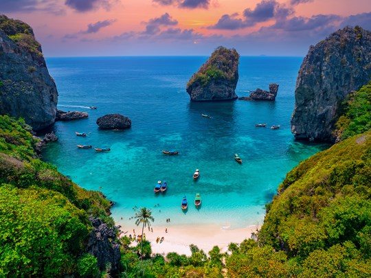 Les îles thaïlandaises, entre sable blanc et eaux turquoise