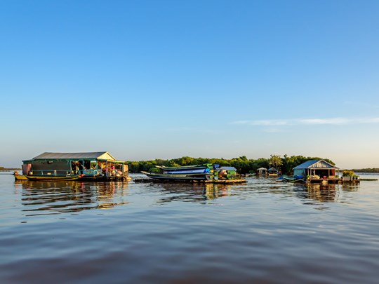 Les maisons sur pilotis du Tonlé Sap