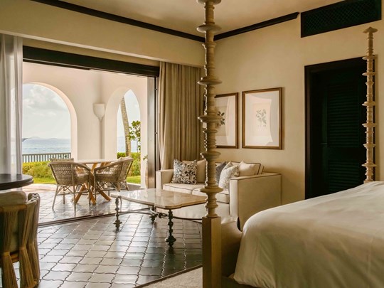 Beachfront Five Bedroom Villa