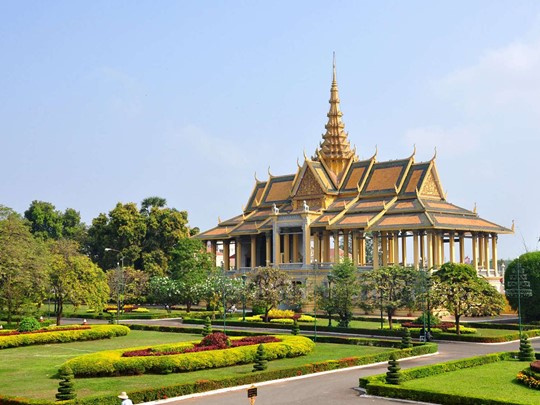 Visite du Palais Royal de Phnom Penh, le site touristique principal de Phnom Penh