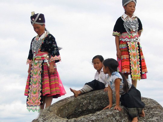 Allez à la rencontre de l'ethnie Hmong à la plaine des jarres
